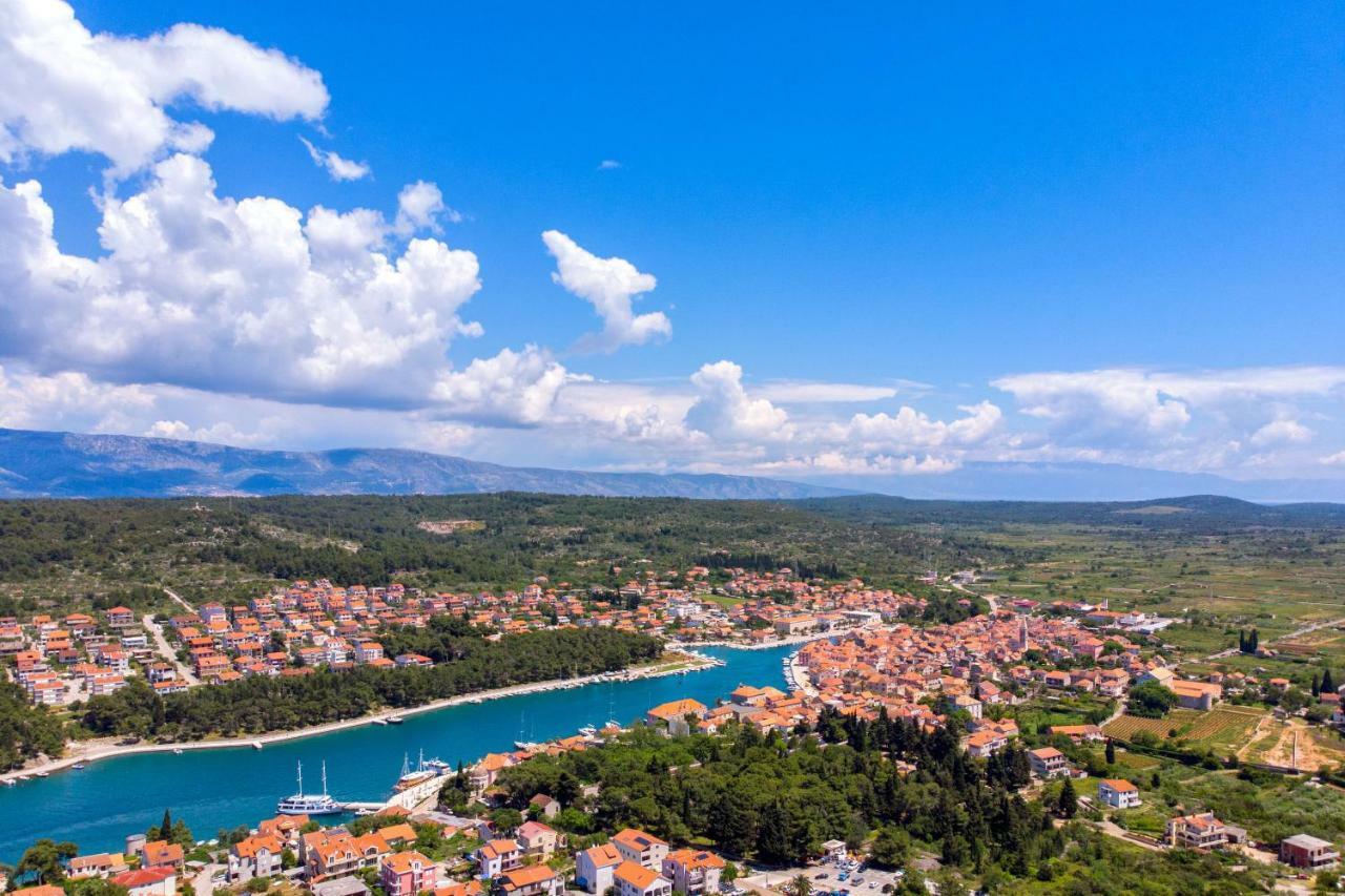 House Lotties Villa Stari Grad  Kültér fotó