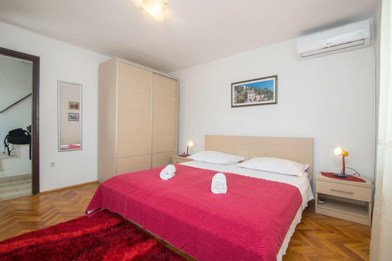 House Lotties Villa Stari Grad  Kültér fotó