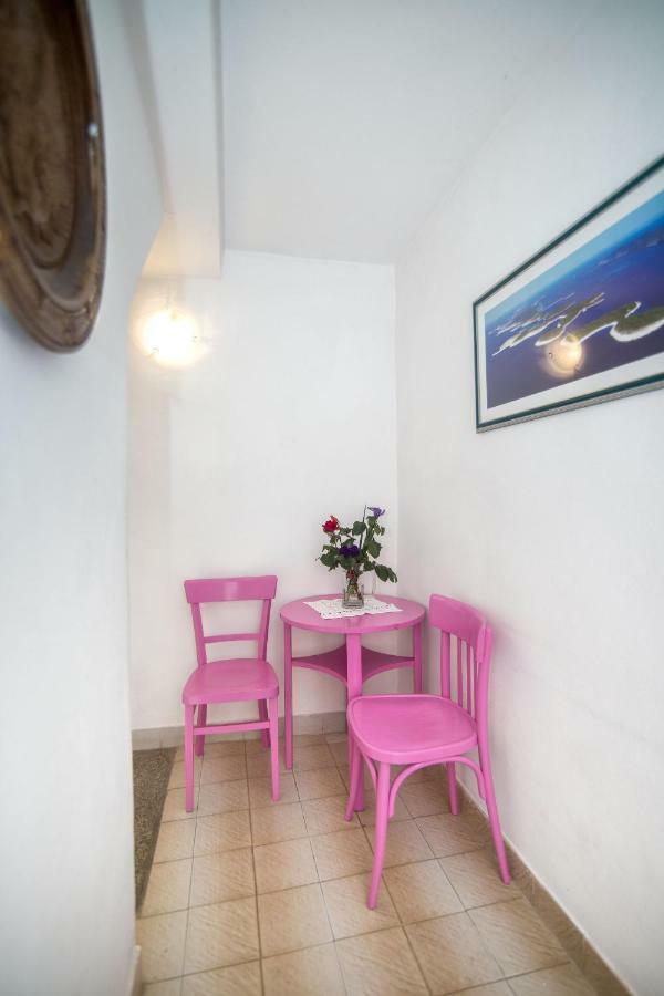 House Lotties Villa Stari Grad  Kültér fotó