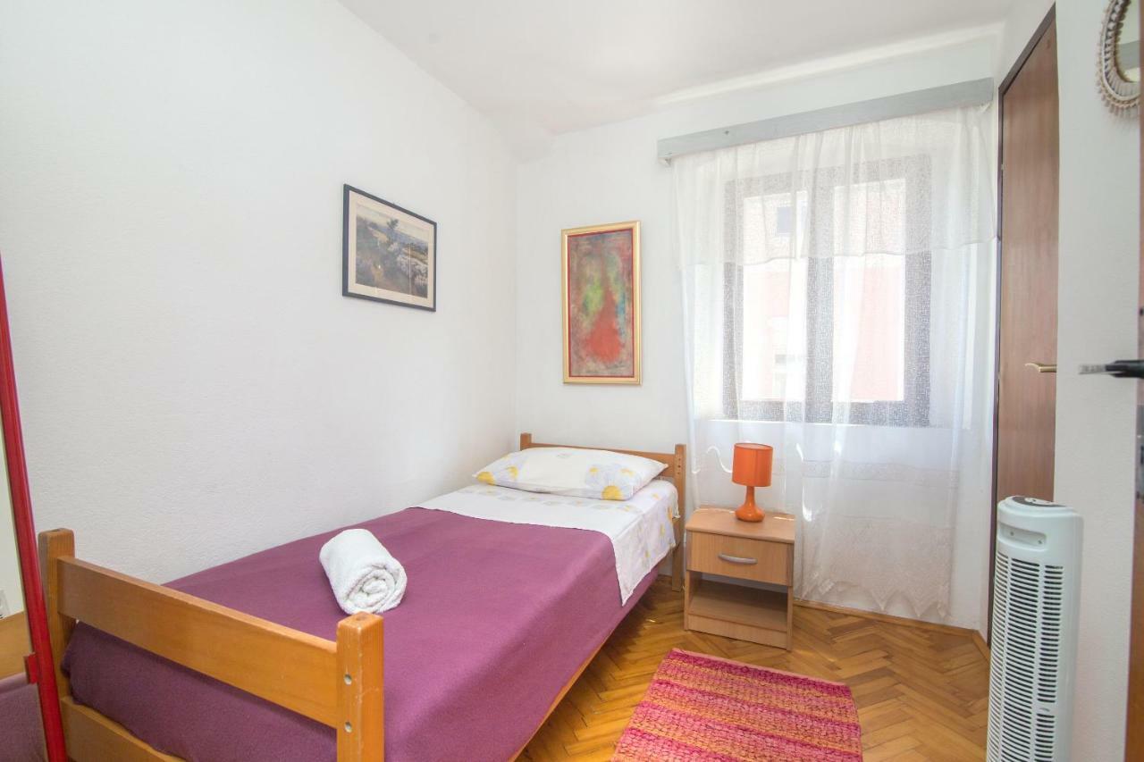 House Lotties Villa Stari Grad  Kültér fotó